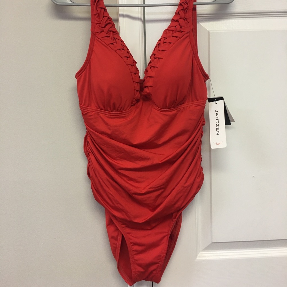 Jantzen one piece bathing suit